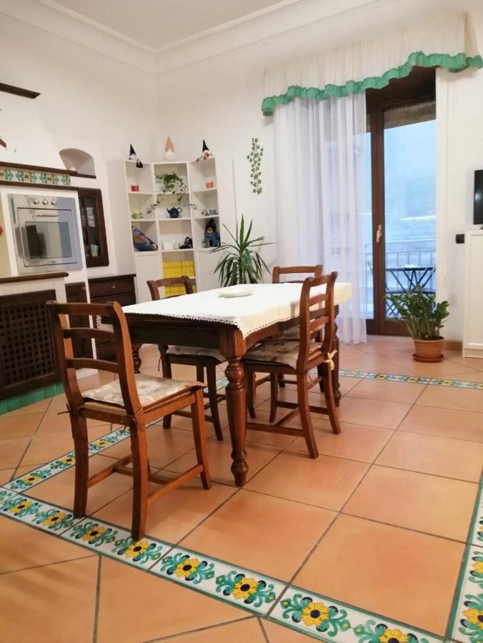 La Casa Di Tania A Napoli Διαμέρισμα Εξωτερικό φωτογραφία